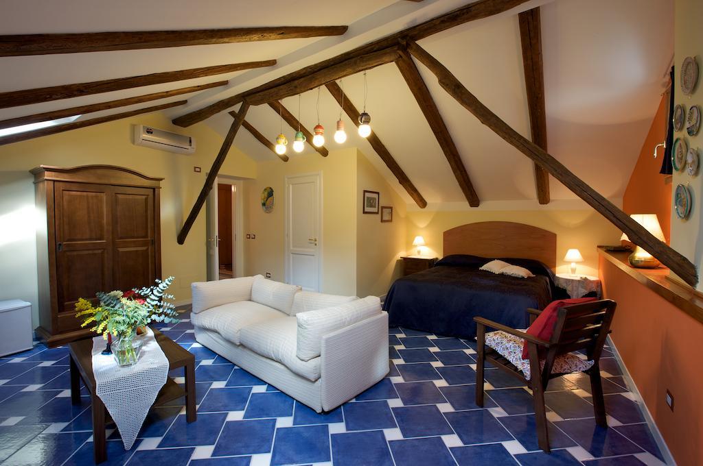 Bed and Breakfast La Casa Di Donn'Amelia Molina  Pokoj fotografie